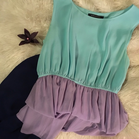 BCBG Maxazria M dress excellent preowned condition - Picture 2 of 4